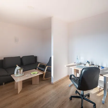 Savoy فندق باد ميرغنثيم